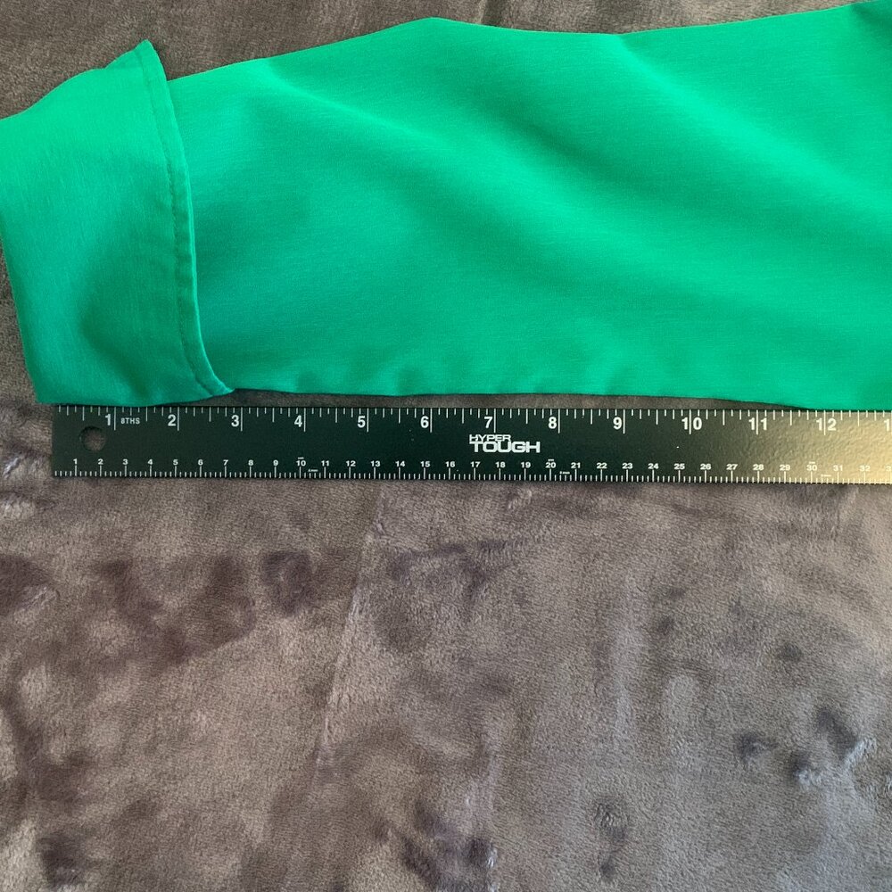 Cato's Blouse - Picture 8 of 13